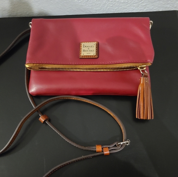 Dooney & Bourke leather crossbody - Picture 3 of 6